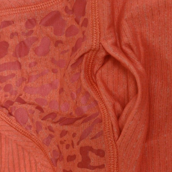 LULULEMON athletica Run Away short sleeve shirt, atomic red, size 6 - Picture 8 of 9